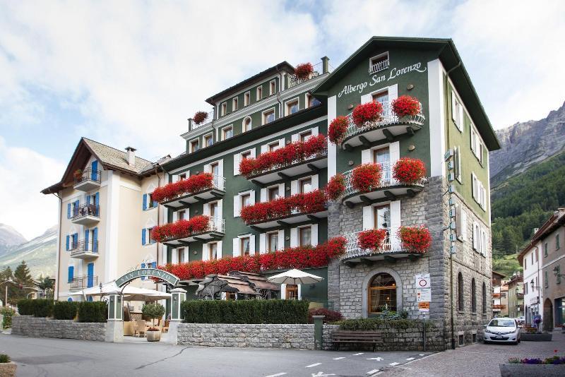 Garni San Lorenzo Pinzolo Exteriör bild